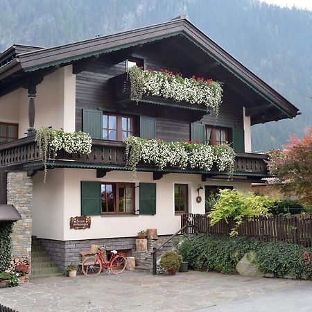 Ferienwohnungen Kircher Mayrhofen Bagian luar foto